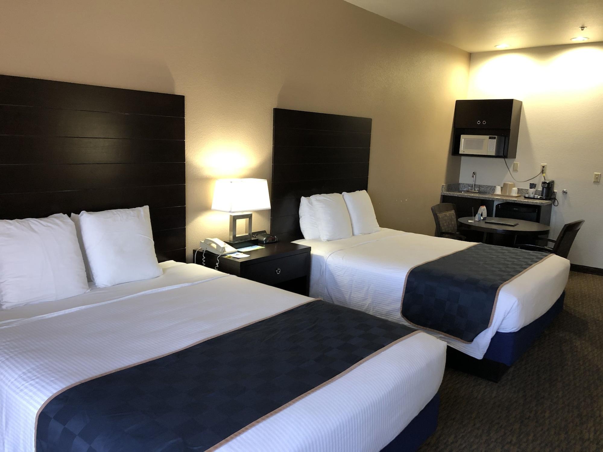 Days Inn & Suites By Wyndham Page Lake Powell Экстерьер фото
